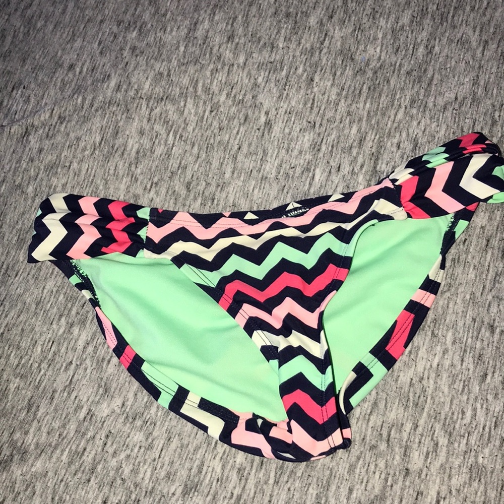 Multi colored swim bottom
